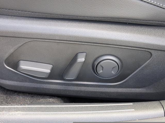 new 2025 Hyundai Elantra car, priced at $27,761