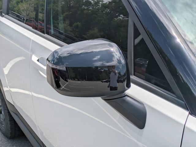 new 2025 Hyundai Santa Fe car, priced at $38,027
