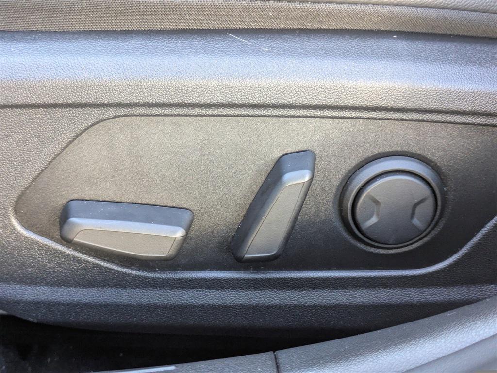 used 2023 Hyundai Elantra car, priced at $21,987