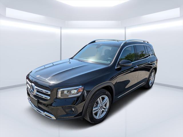 used 2023 Mercedes-Benz GLB 250 car, priced at $27,897