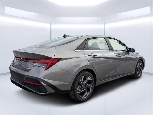 new 2025 Hyundai Elantra car, priced at $25,622