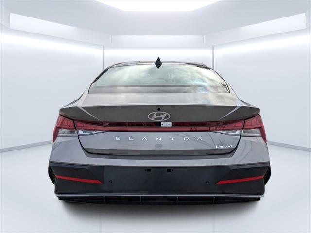 new 2025 Hyundai Elantra car, priced at $25,622