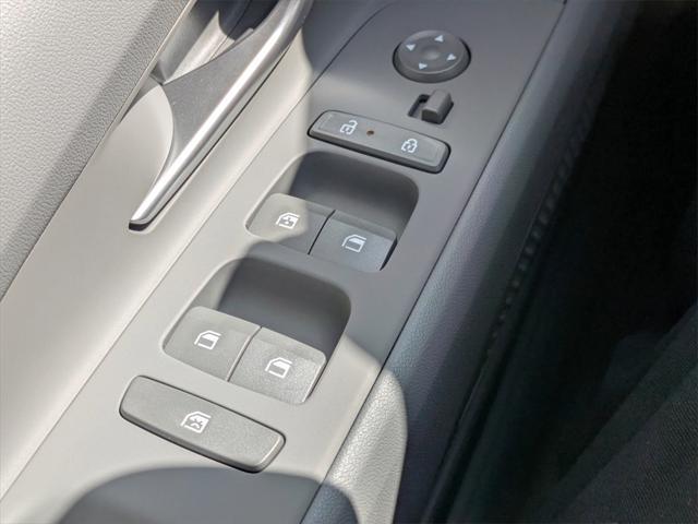 new 2025 Hyundai Elantra car, priced at $29,736