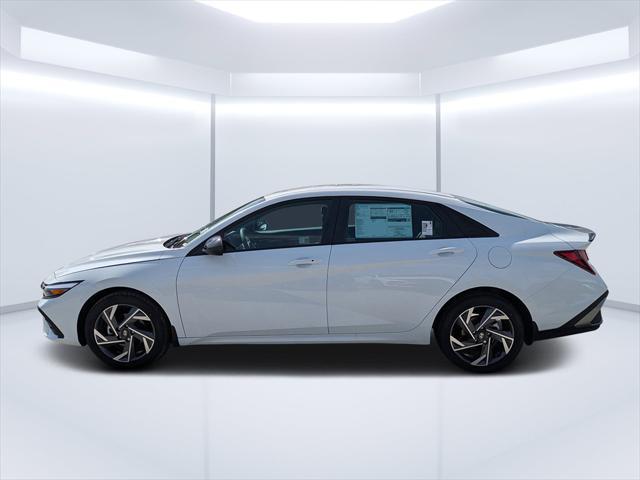 new 2025 Hyundai Elantra car, priced at $29,736