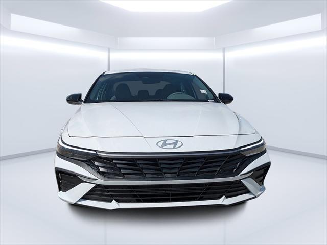 new 2025 Hyundai Elantra car, priced at $29,736