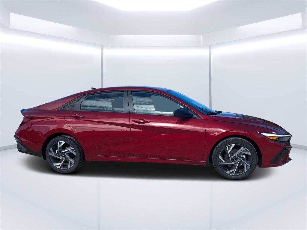 new 2025 Hyundai Elantra car, priced at $23,395