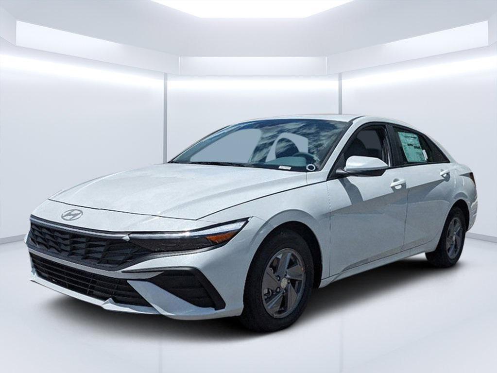 new 2025 Hyundai Elantra car, priced at $22,256
