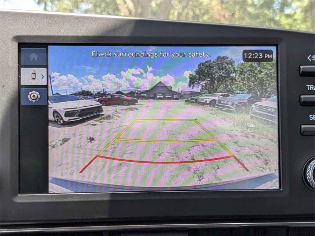 new 2025 Hyundai Elantra car, priced at $22,256