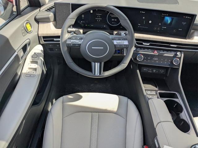 new 2025 Hyundai Sonata Hybrid car, priced at $36,742