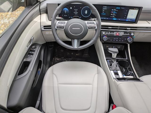 new 2025 Hyundai Tucson car, priced at $32,394