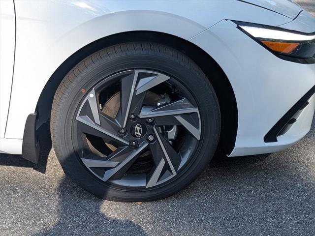 new 2025 Hyundai Elantra car, priced at $28,248