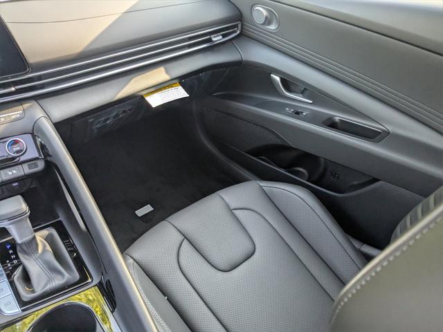 new 2025 Hyundai Elantra car, priced at $28,248