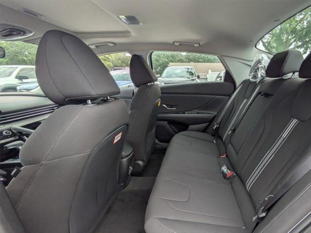 new 2025 Hyundai Elantra car, priced at $25,078