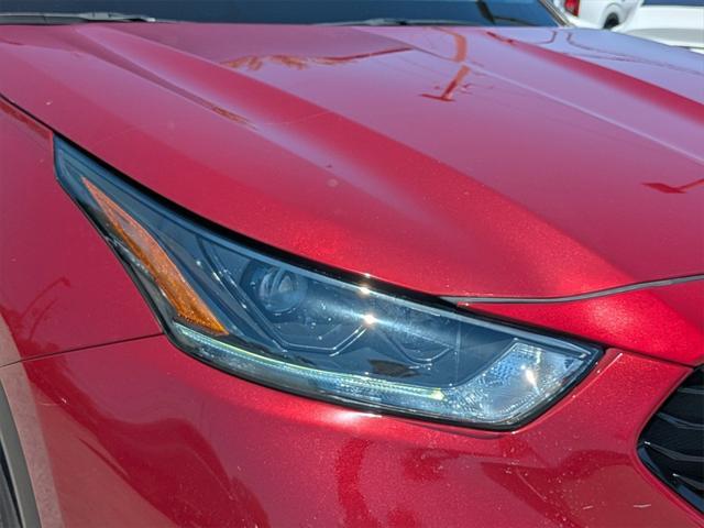 used 2022 Toyota Highlander car, priced at $38,888