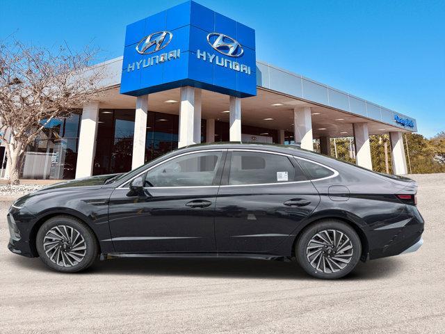 new 2024 Hyundai Sonata Hybrid car, priced at $35,623