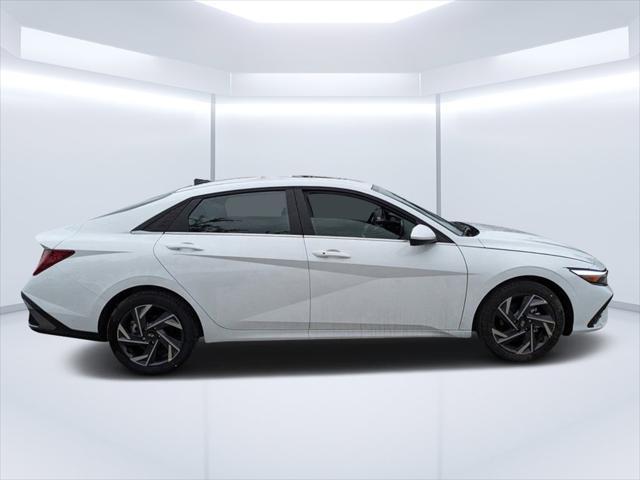 new 2025 Hyundai Elantra car, priced at $25,967