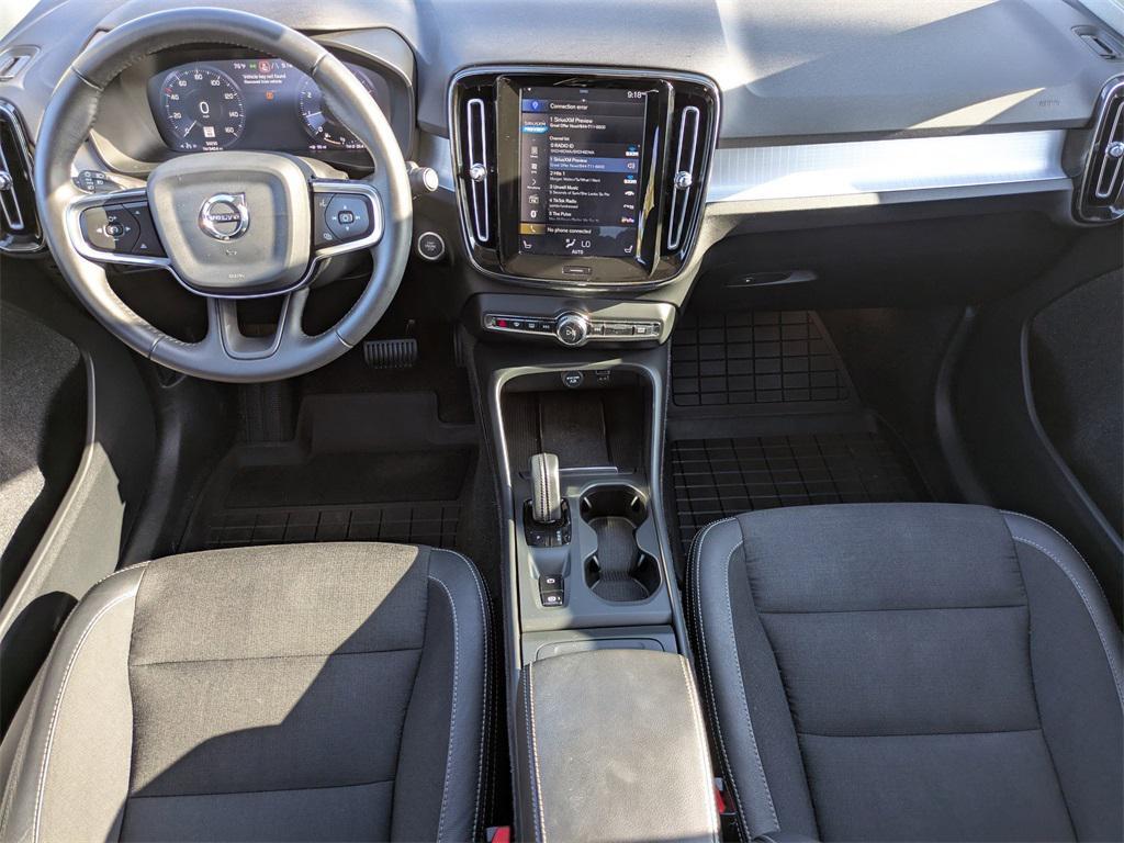 used 2020 Volvo XC40 car, priced at $22,492
