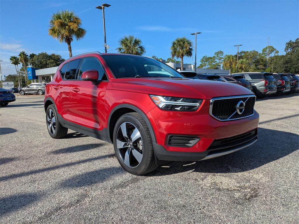 used 2020 Volvo XC40 car, priced at $22,492