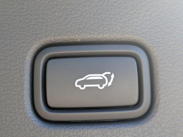 new 2025 Hyundai ELANTRA HEV car, priced at $23,521