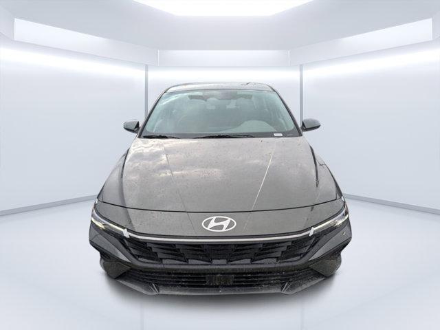 new 2025 Hyundai Elantra car, priced at $27,505