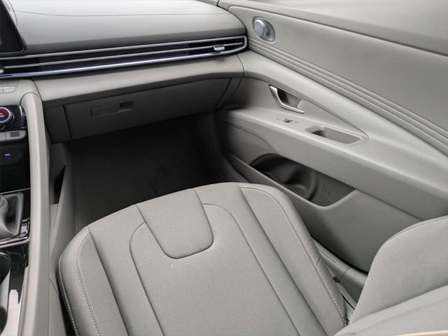 new 2025 Hyundai Elantra car, priced at $24,365