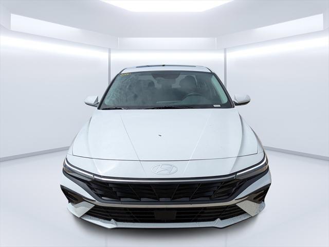 new 2025 Hyundai Elantra car, priced at $34,031