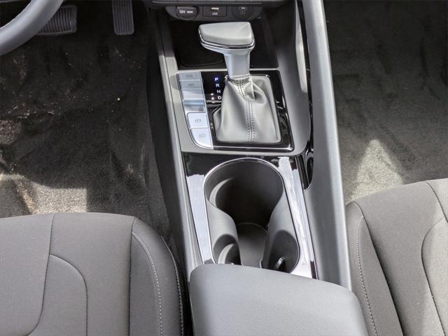 new 2025 Hyundai Elantra car, priced at $34,031