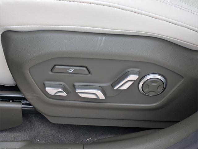 new 2025 Hyundai Santa Fe car, priced at $43,164