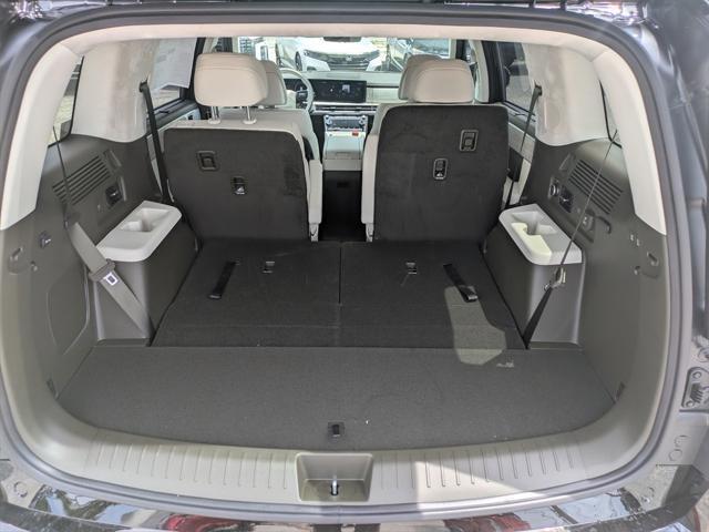 new 2025 Hyundai Santa Fe car, priced at $43,164