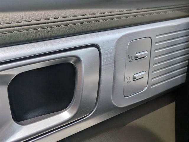 new 2025 Hyundai Santa Fe car, priced at $43,164