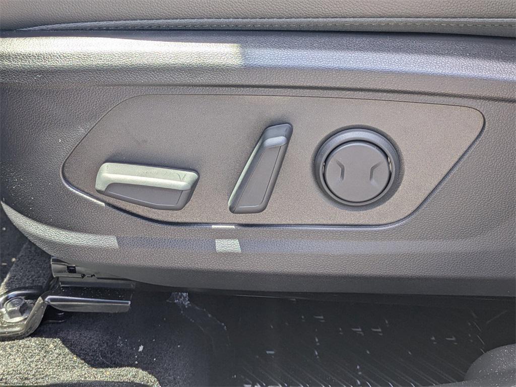 new 2025 Hyundai SANTA CRUZ car, priced at $41,280