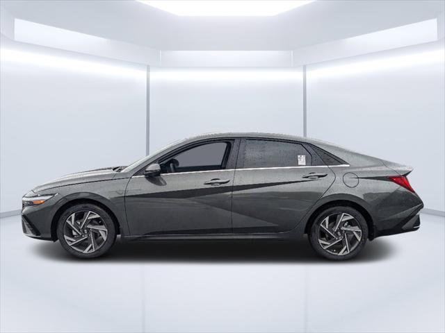 new 2025 Hyundai Elantra car, priced at $25,504