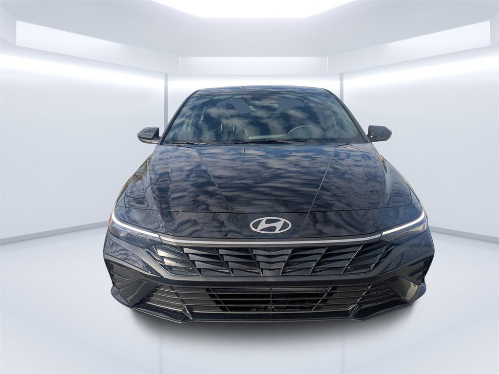 new 2025 Hyundai Elantra car, priced at $22,938