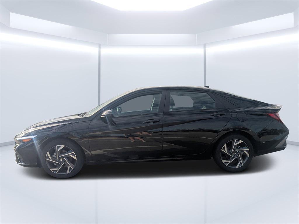 new 2025 Hyundai Elantra car, priced at $22,938
