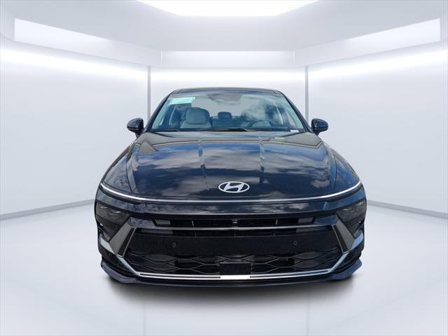 new 2025 Hyundai Sonata Hybrid car, priced at $35,935