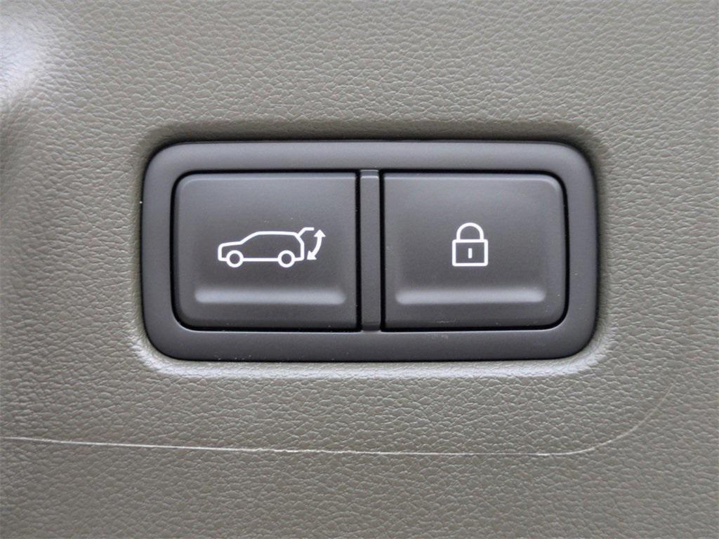 new 2025 Hyundai Santa Fe car, priced at $44,006