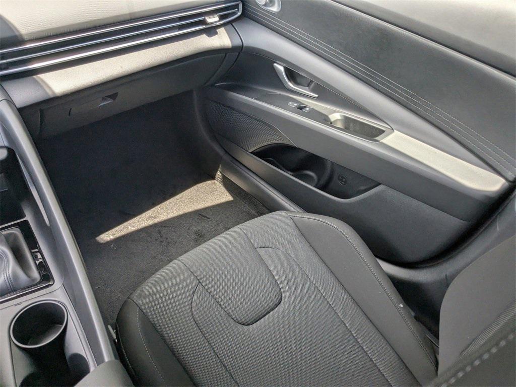 new 2025 Hyundai Elantra car, priced at $22,256