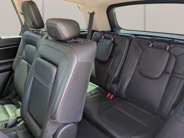 used 2022 Lincoln Aviator car, priced at $40,987