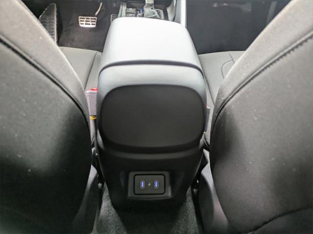 new 2025 Hyundai Elantra car, priced at $26,289