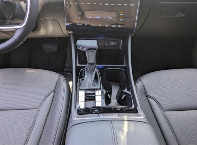 new 2024 Hyundai TUCSON Hybrid car, priced at $37,414