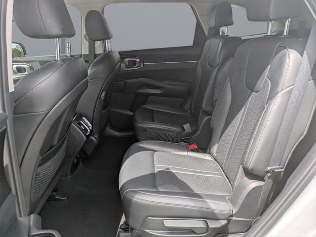 used 2021 Kia Sorento Hybrid car, priced at $25,525