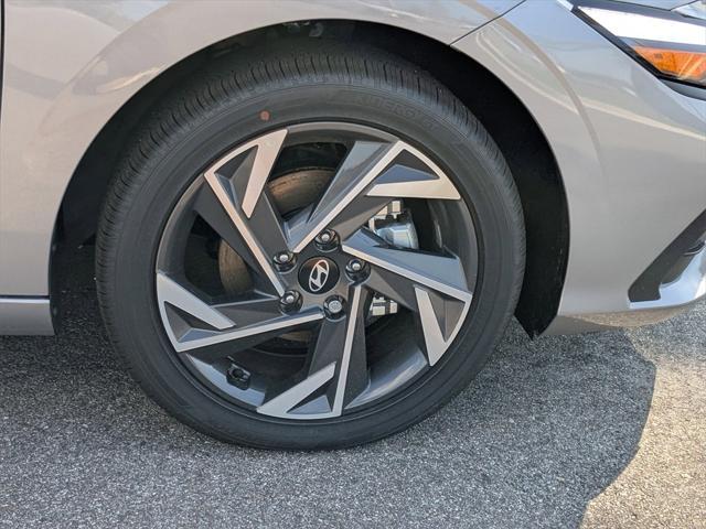 new 2025 Hyundai Elantra car, priced at $25,483