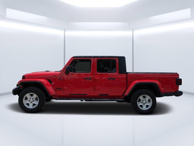 used 2022 Jeep Gladiator car, priced at $37,678