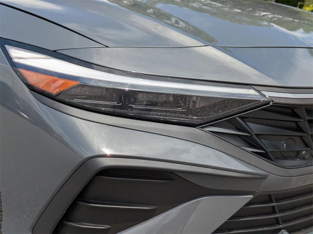 new 2025 Hyundai ELANTRA HEV car, priced at $23,396