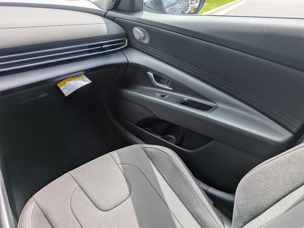 new 2025 Hyundai ELANTRA HEV car, priced at $23,396
