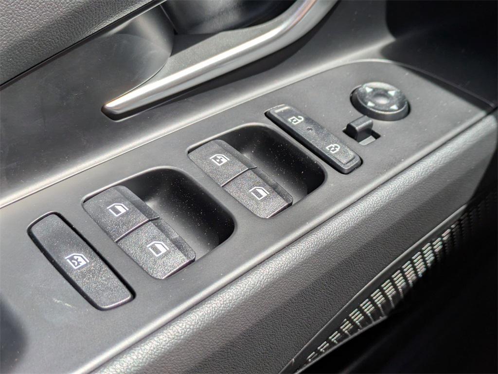 new 2025 Hyundai ELANTRA HEV car, priced at $23,396