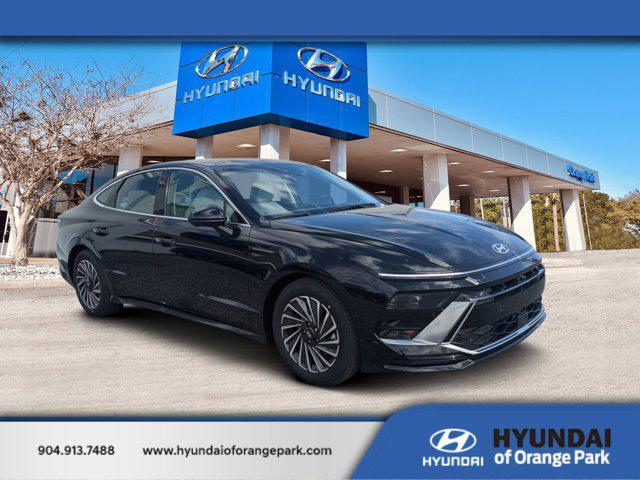 new 2025 Hyundai Sonata Hybrid car, priced at $39,135