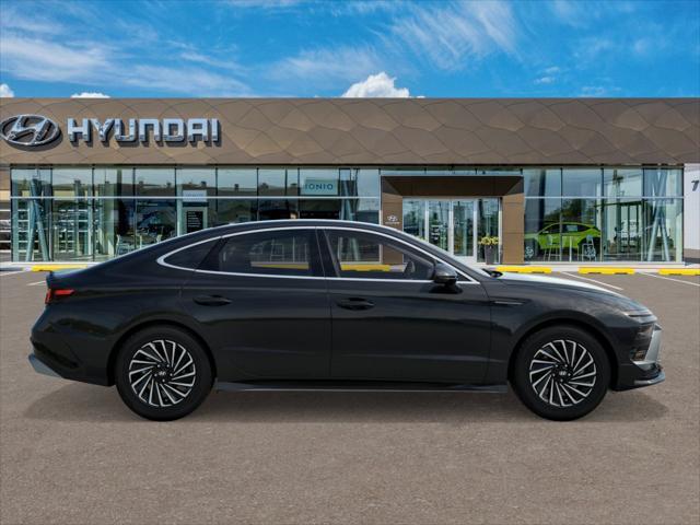 new 2025 Hyundai Sonata Hybrid car, priced at $29,983