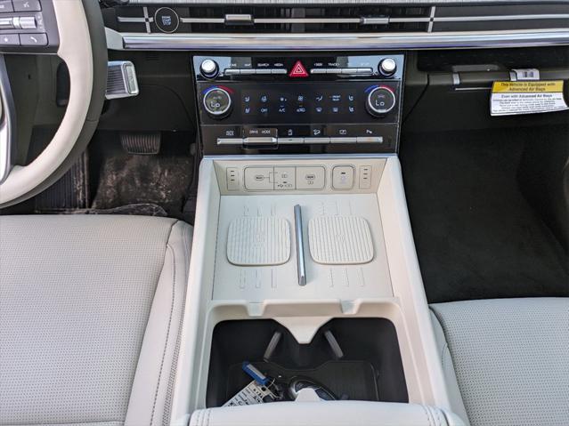 new 2024 Hyundai Santa Fe car, priced at $43,868