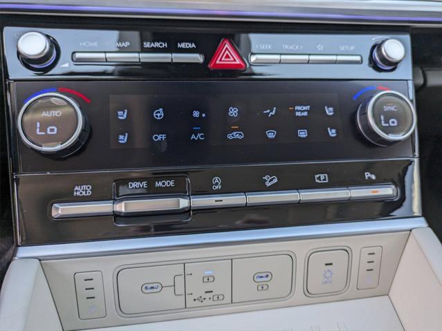 new 2024 Hyundai Santa Fe car, priced at $43,868